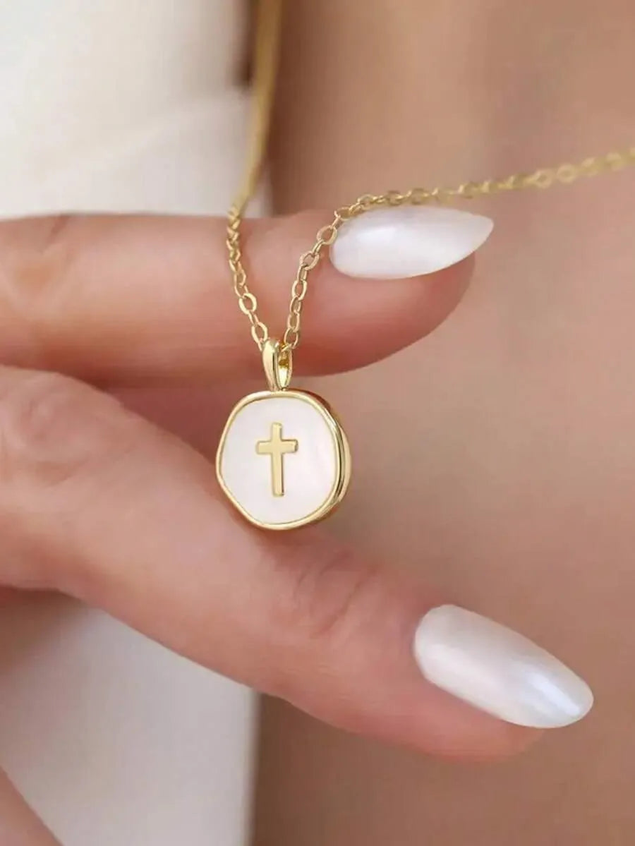 Faith Medallion Necklace – Gold Cross Pendant