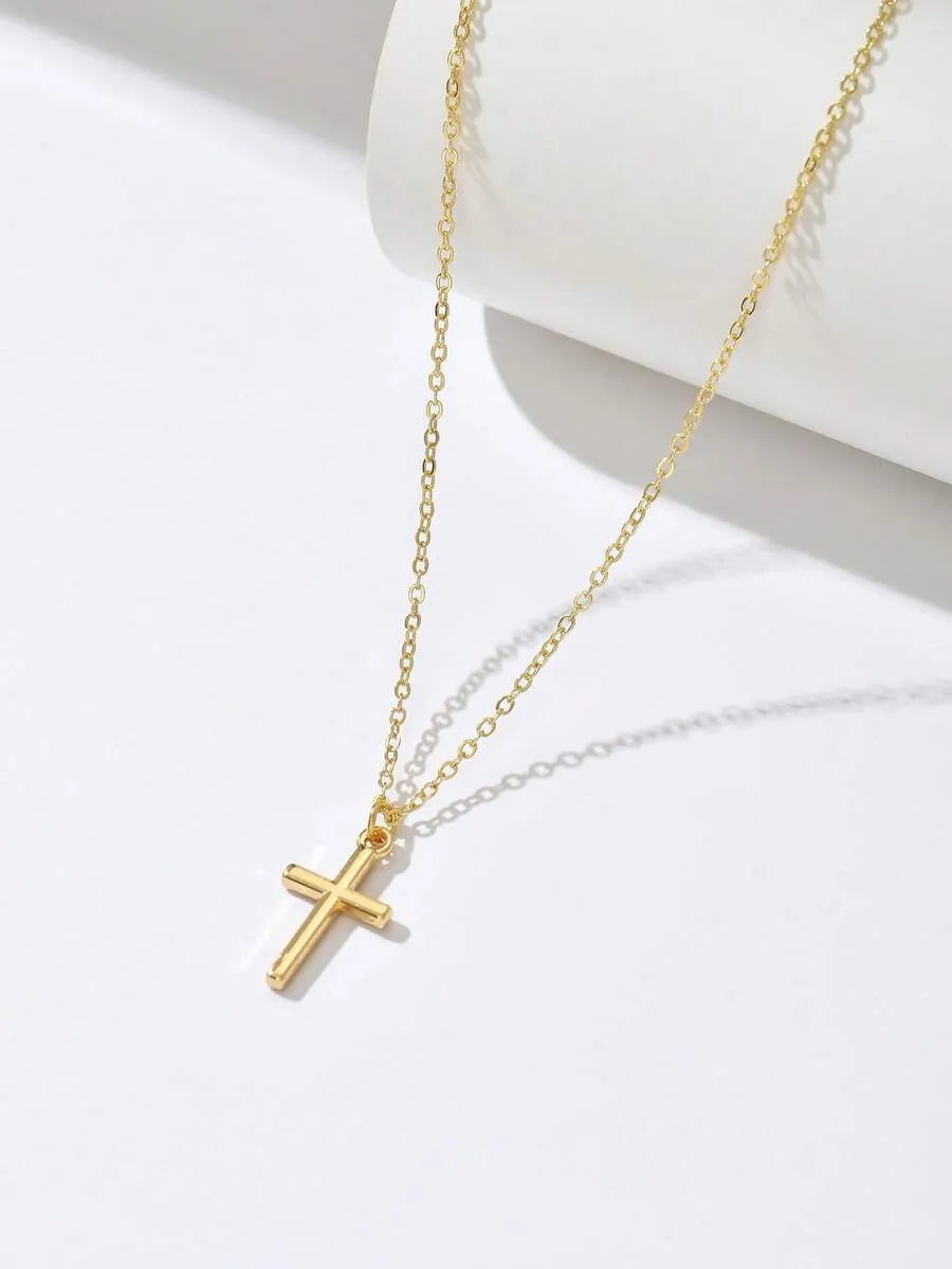 Classic Cross Necklace – Simple Gold Pendant