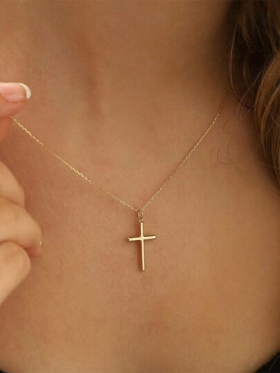 Classic Cross Necklace – Simple Gold Pendant